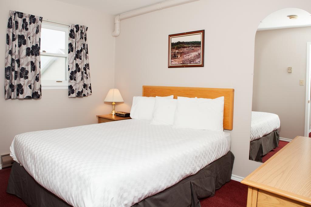 Hotel Brackley Beach Northwinds Extérieur photo
